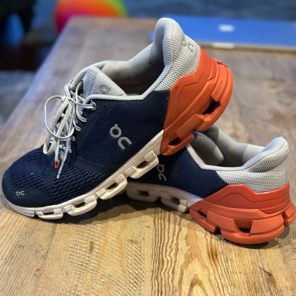 Men’s On Cloud Flyer Sneakers, Size 12 👟